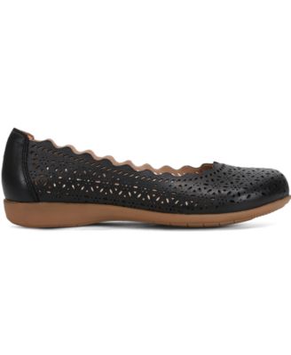 Women's Bria Round Toe Slip-On Flats