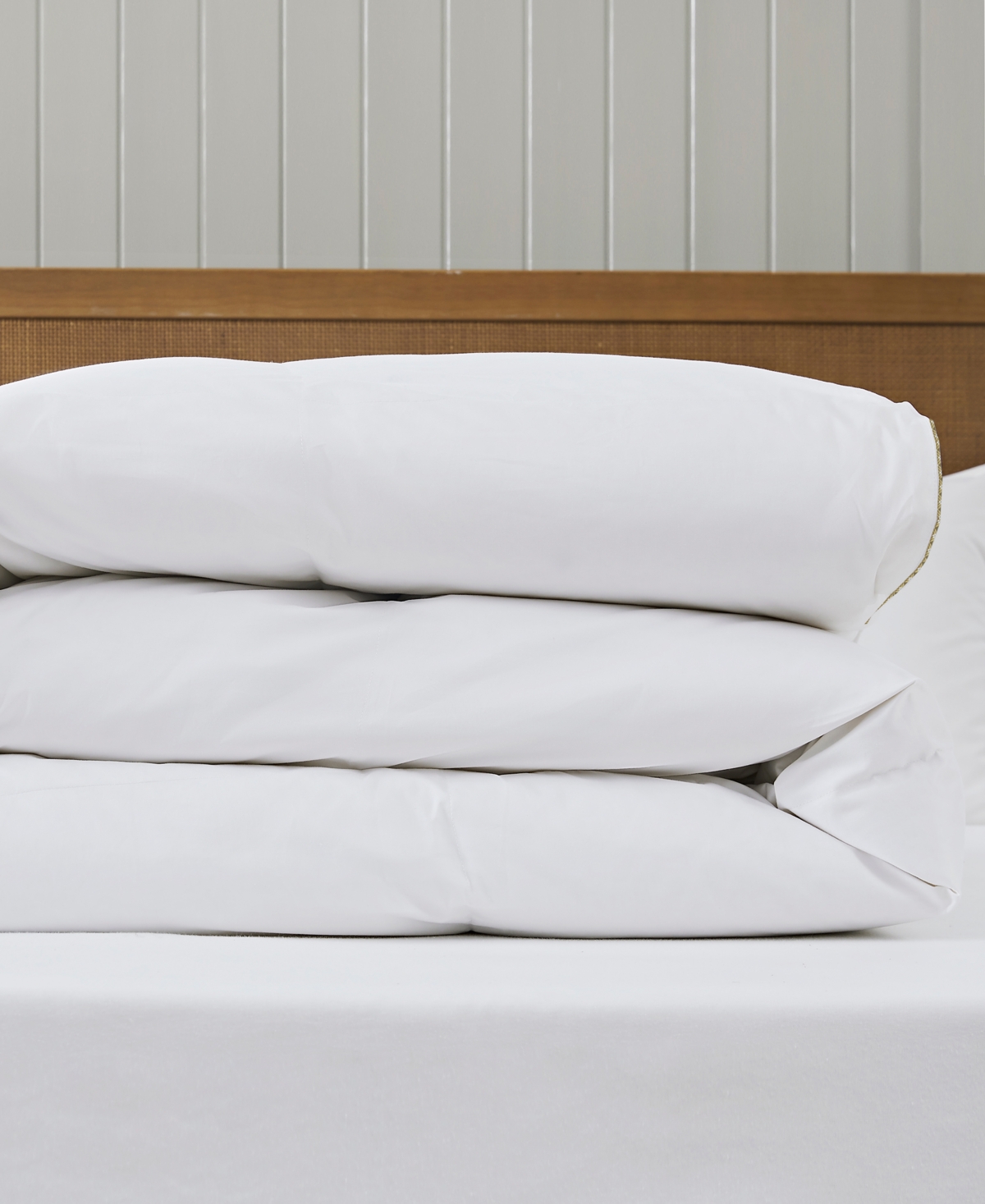 Pendleton All Season Enviroloft Down Alternative Comforter, King In White