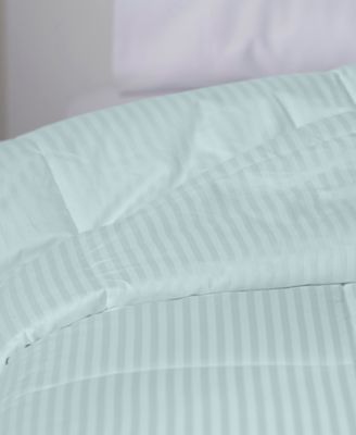 World's Biggest Blanket Colossal Size Down Alternative Blanket, Super King