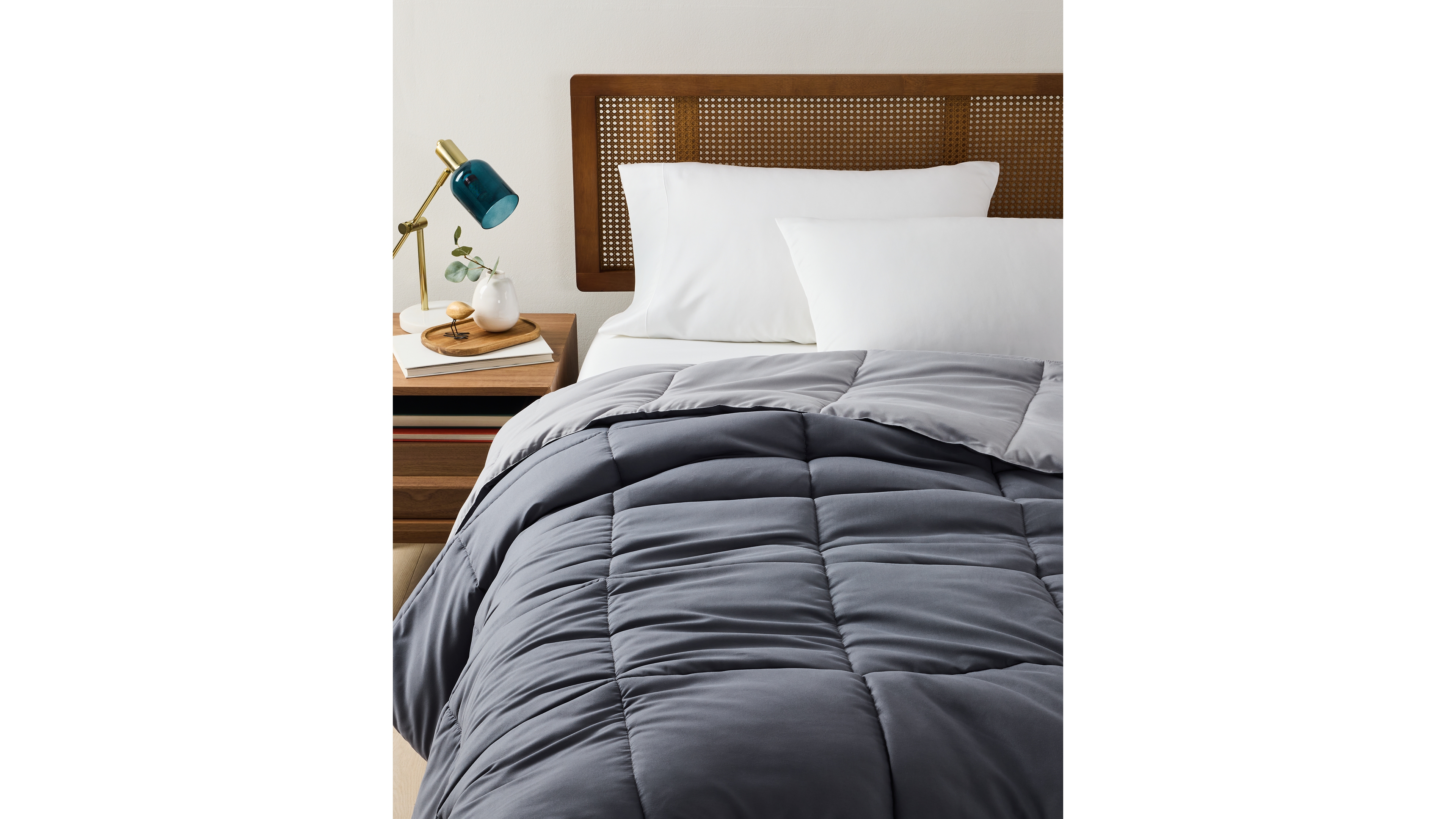 Arch Studio Microfiber Down Alternative Comforter, Twin