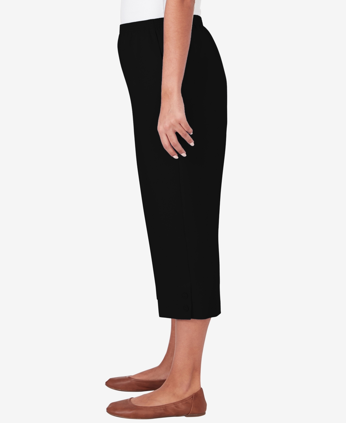 Alfred Dunner Petite Classic Stretch Waist Accord Button Hem Capri Pants In Black