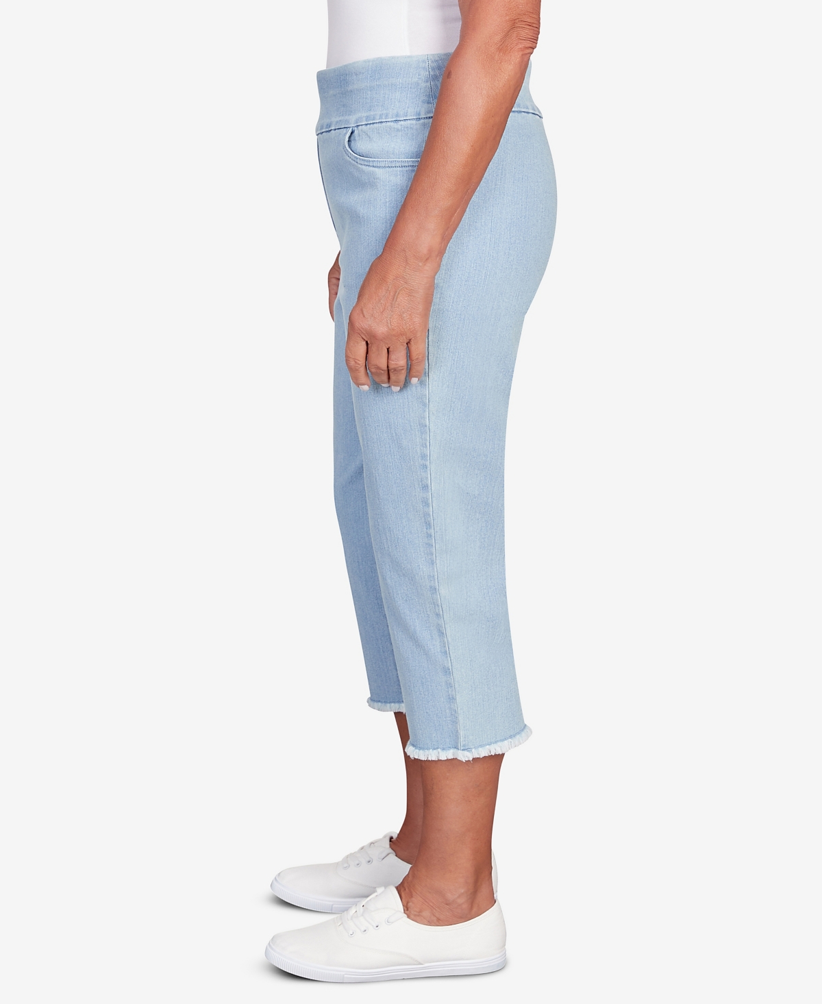 Alfred Dunner Petite Classic Neutrals Superstretch Denim Fringe Capri Pants In Light Denim