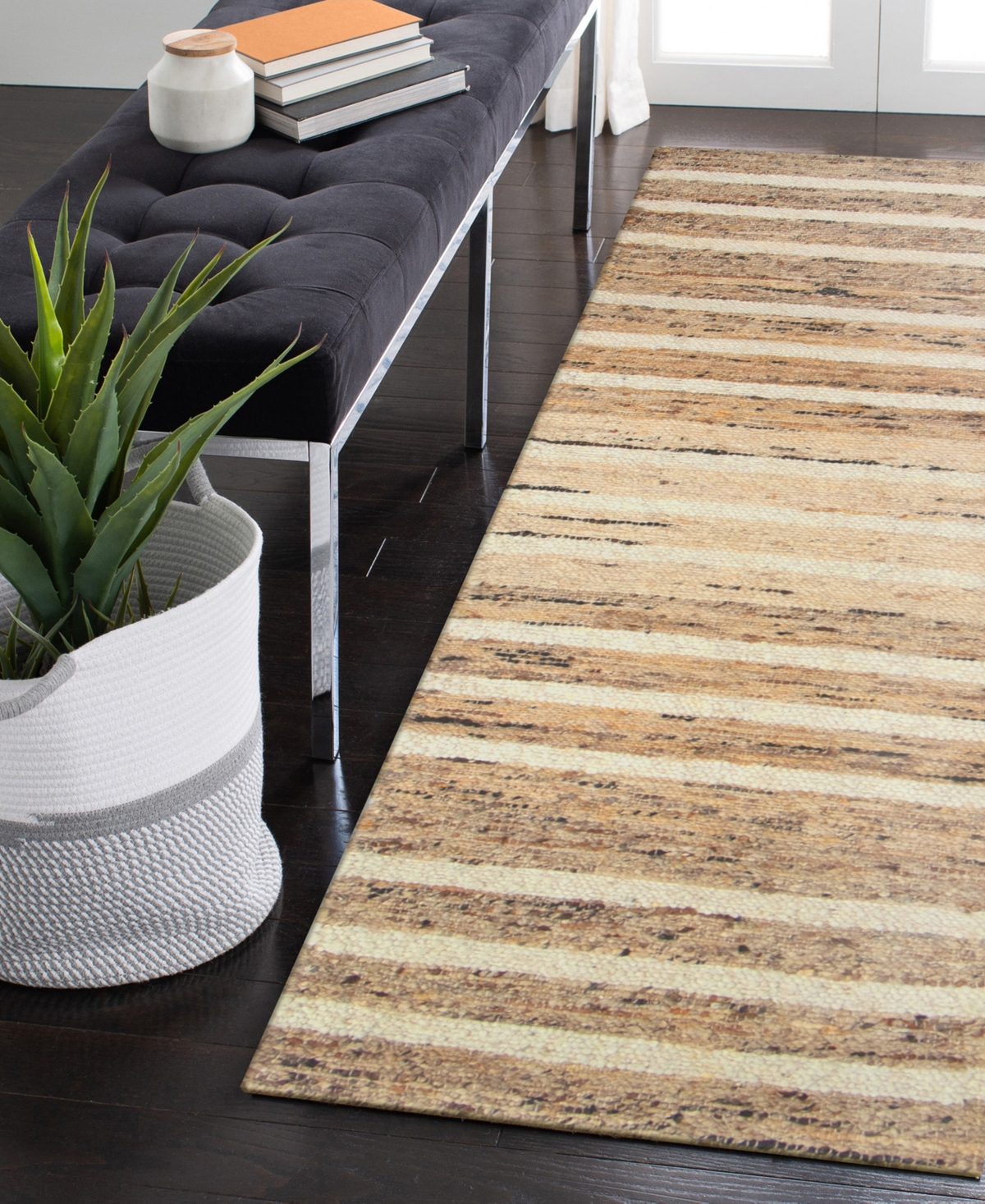 Liora Manne Mojave Horizon Stripe 2'x7'6" Runner Area Rug In Sand