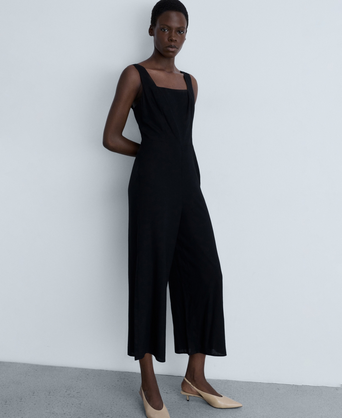 Women's Straight Fit Linen Blend Jumpsuit - Black