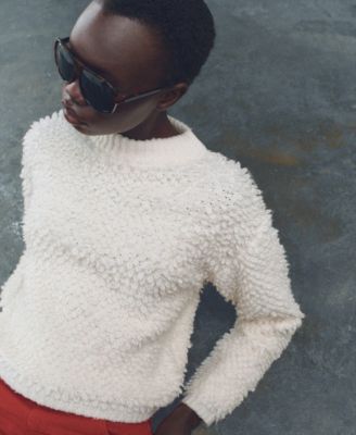 Women's Round Neck Boucle Sweater