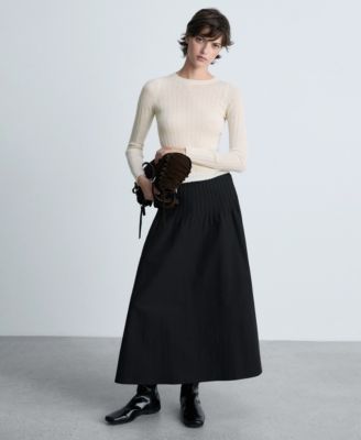 Women's Ribbed Round Neck Sweater