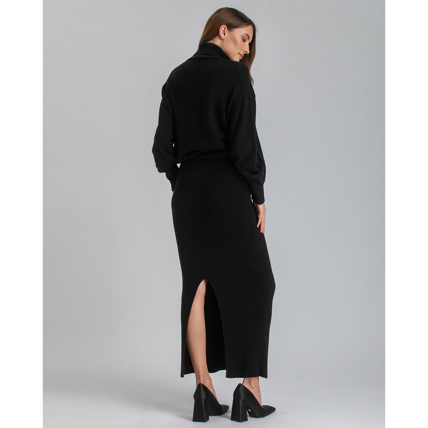 Maternity Slim-Fit Nina Skirt with a Central Back Slit