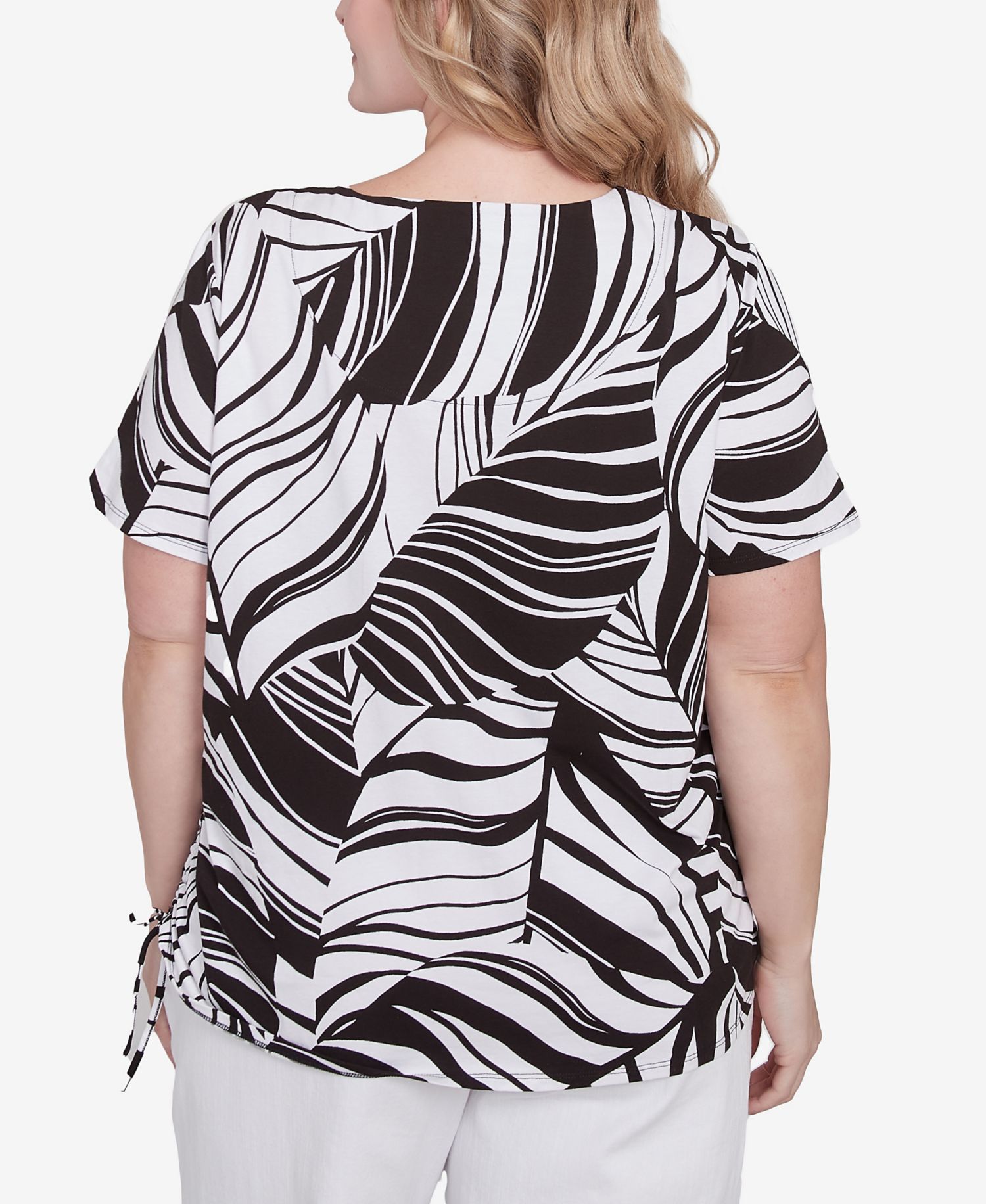 Plus Size Twisted Leaves Side Tie Top