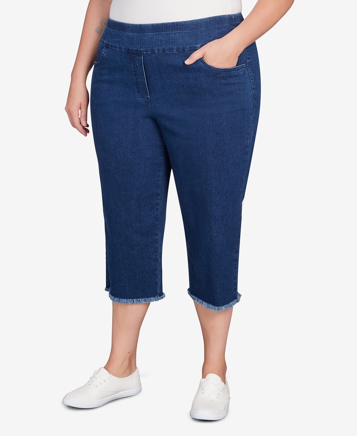 ALFRED DUNNER PLUS SIZE CLASSIC BLACK DENIM FRINGE CAPRI PANTS 