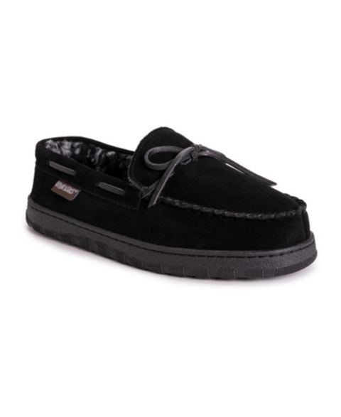 Мужские тапочки MUK LUKS Paul Printed Berber Suede Moccasin Slippers Wide, цвет: Чёрный