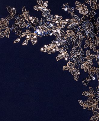 Women's Appliqu&eacute; One-Shoulder Gown