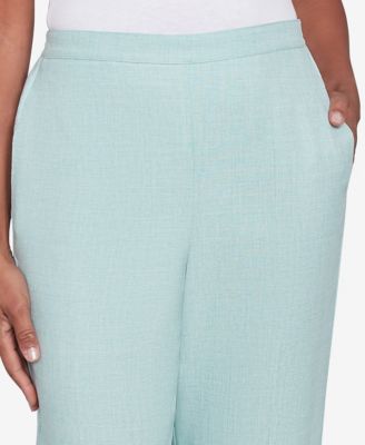 Women's Kensington Gardens Relaxed Linen Short Length Pants