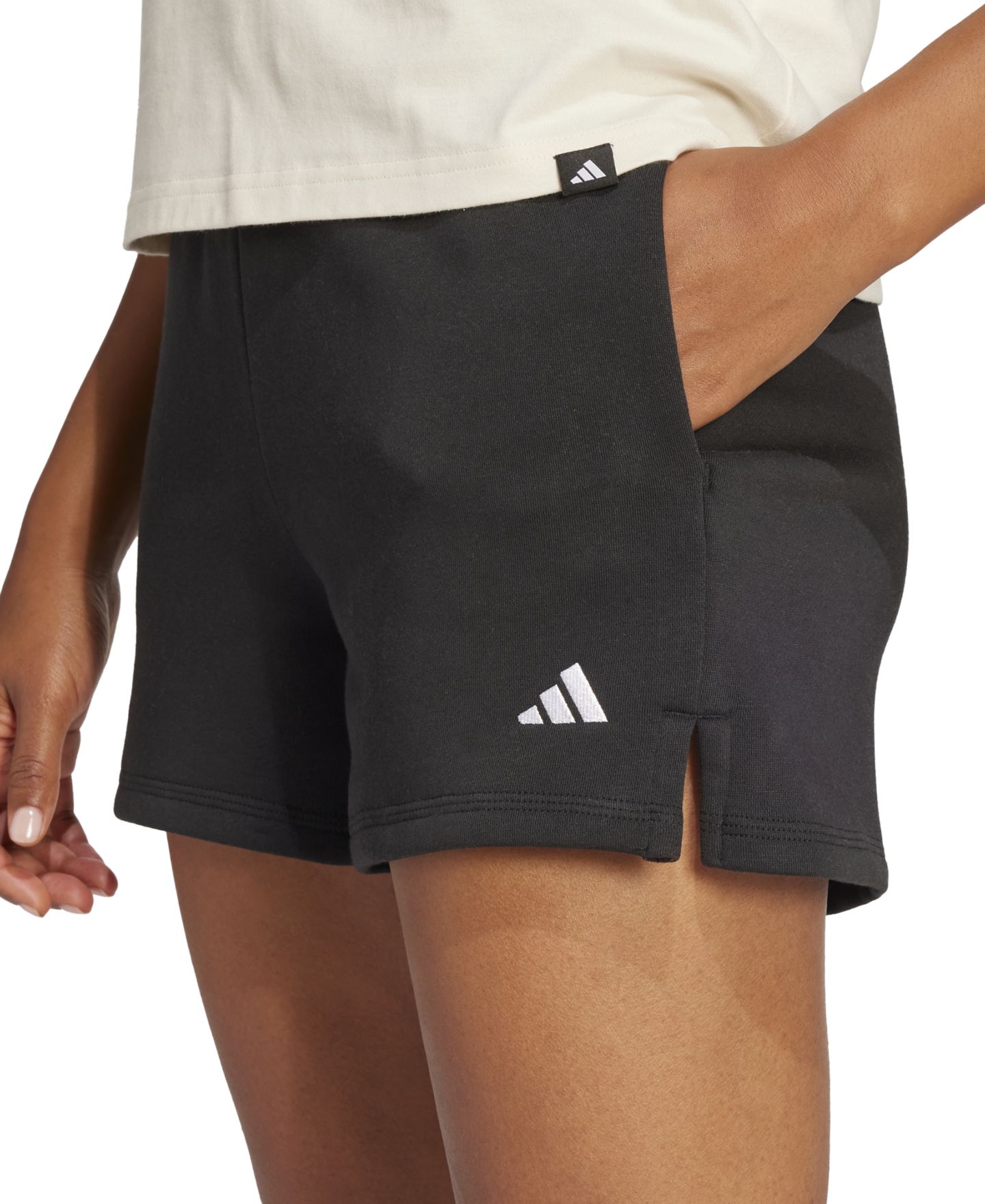 Женские шорты adidas Essentials Small Logo Fleece, цвет: Чёрный / Белый — фото 4