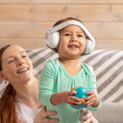 Baby Earmuffs for Noise Cancelling, Super Lightweight Ultra Soft to Prevent Irritation Baby Ear Protection, Headphones for Babies with Travel Bag