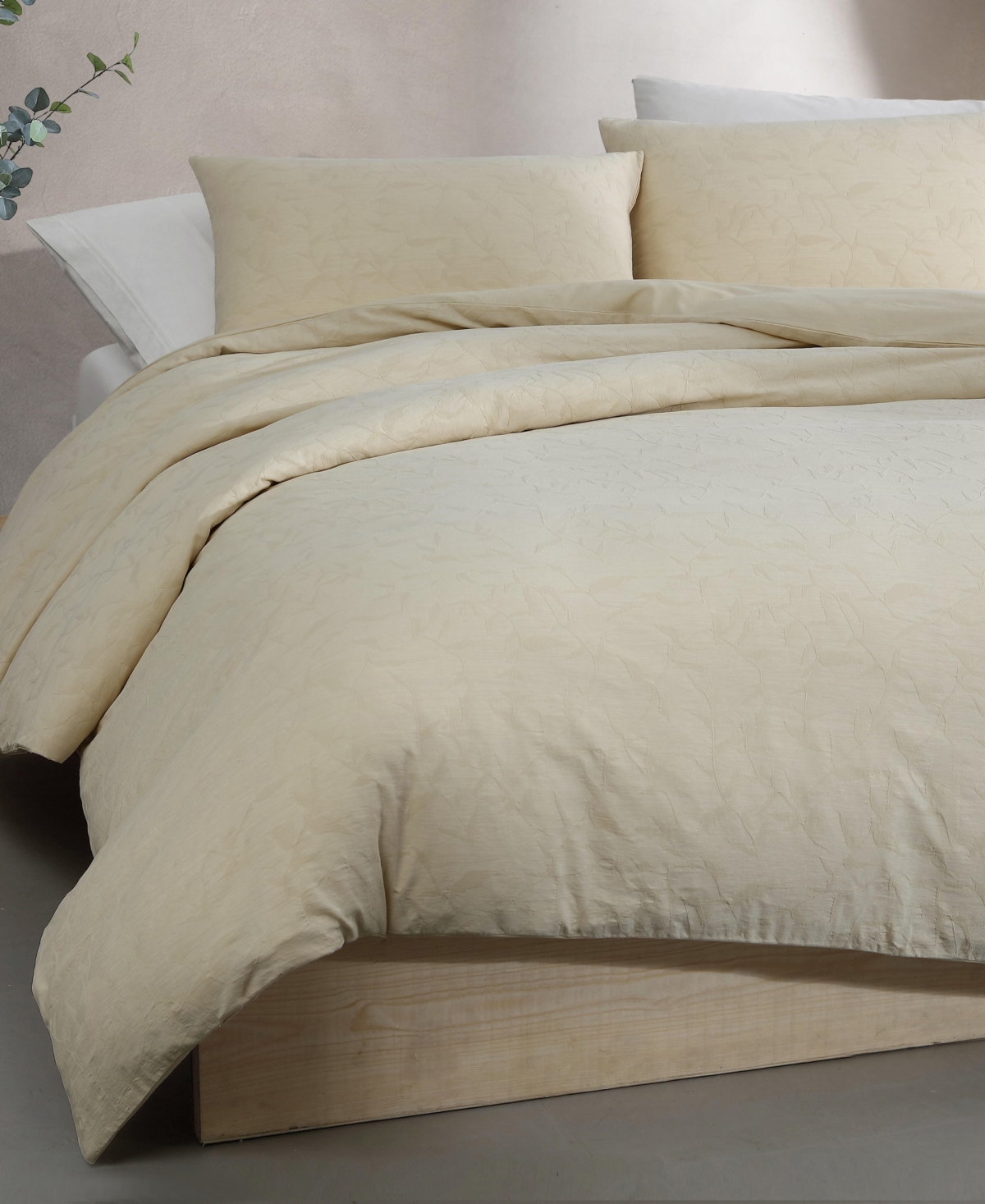 Calvin Klein Branching Leaves Cotton Jacquard 3-pc. Comforter Set, Queen In Cream