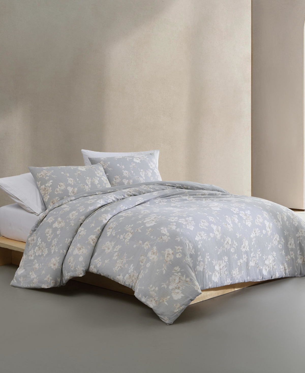 Calvin Klein Spring Branches Cotton Jacquard 3-pc. Comforter Set, Queen In Gray,ivory
