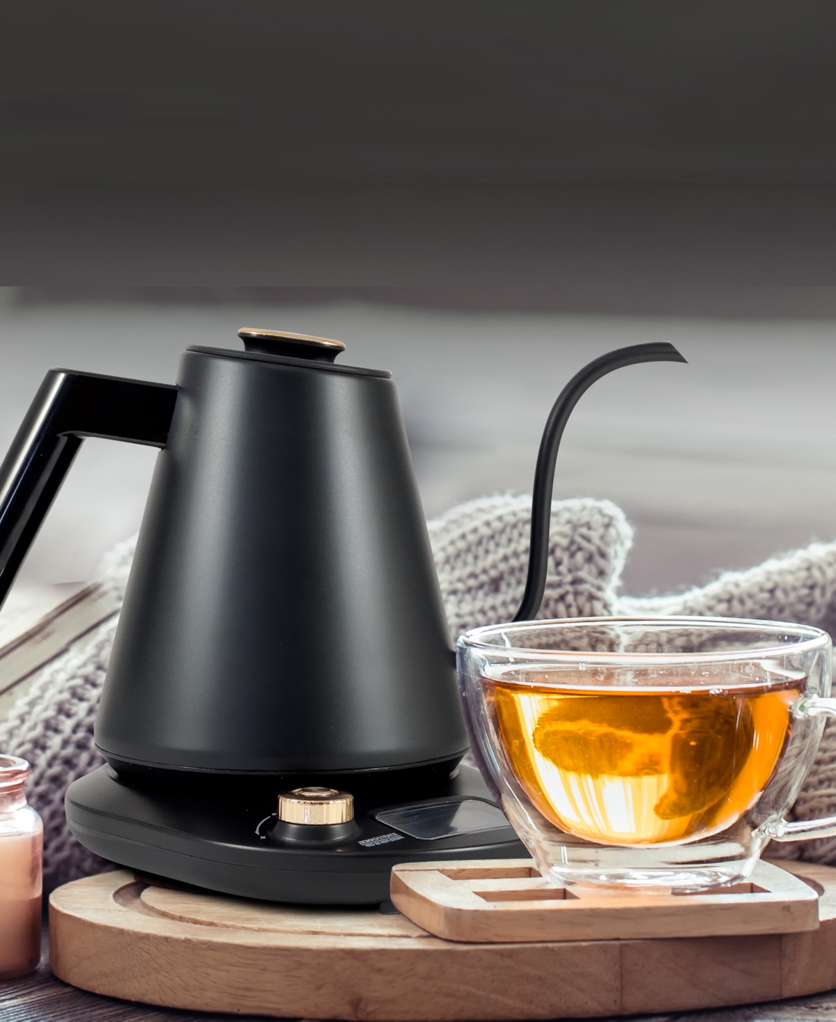 Elite Cuisine 1litre Digital Gooseneck Water Kettle Ekt5031 In Black