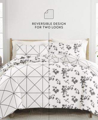 Ultra Soft Edgy Flowers 3-Pc. Reversible Duvet Cover Set, King/California King