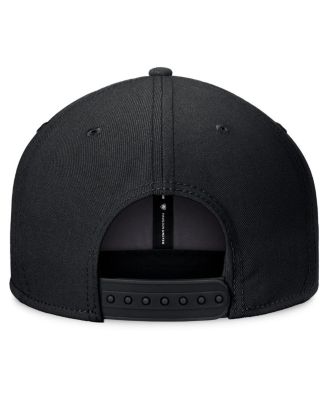 Men's Black Iowa Hawkeyes Fundamental Snapback Hat