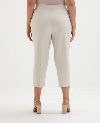 Plus Size Satin Mid Rise Twill Capri Pants with Slant Pocket
