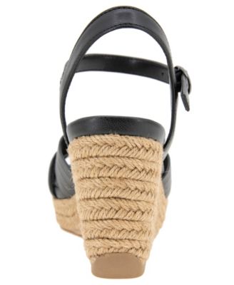 Women's Comi Almond Toe Wedge Sandals