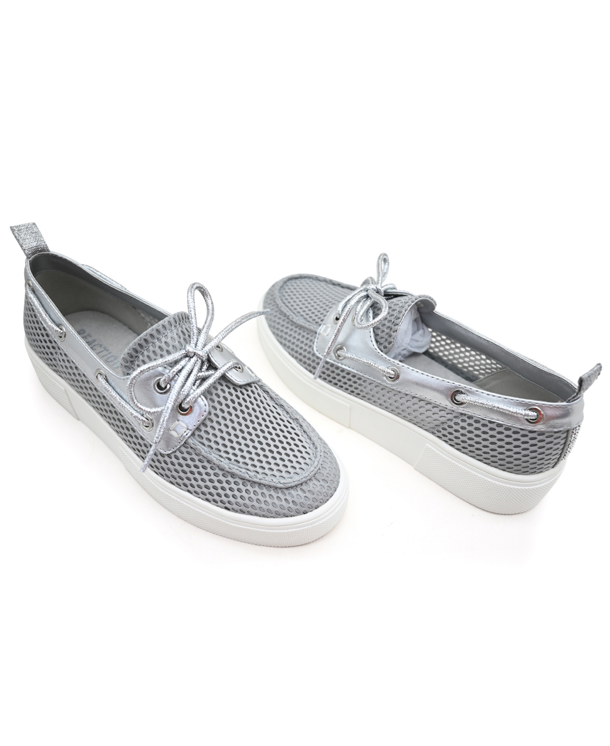 Kenneth Cole Reaction Women's Zelda Almond Toe Boat Shoes In Silver Mesh