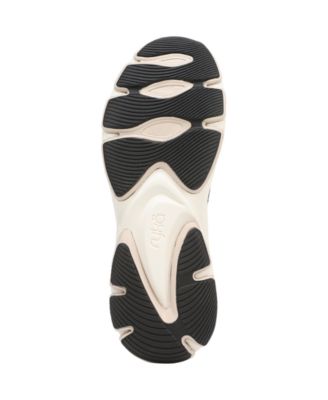 Women's Devotion Max Knit Slip On Walking Sneakers