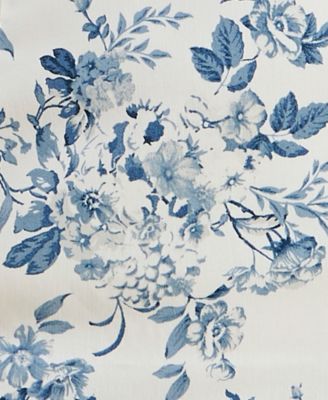 Juniors' Scallop-Trim Bodycon Mini Dress