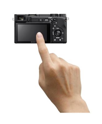 Alpha a6400 Mirrorless Camera with 18-135mm f/3.5-5.6 OSS Lens
