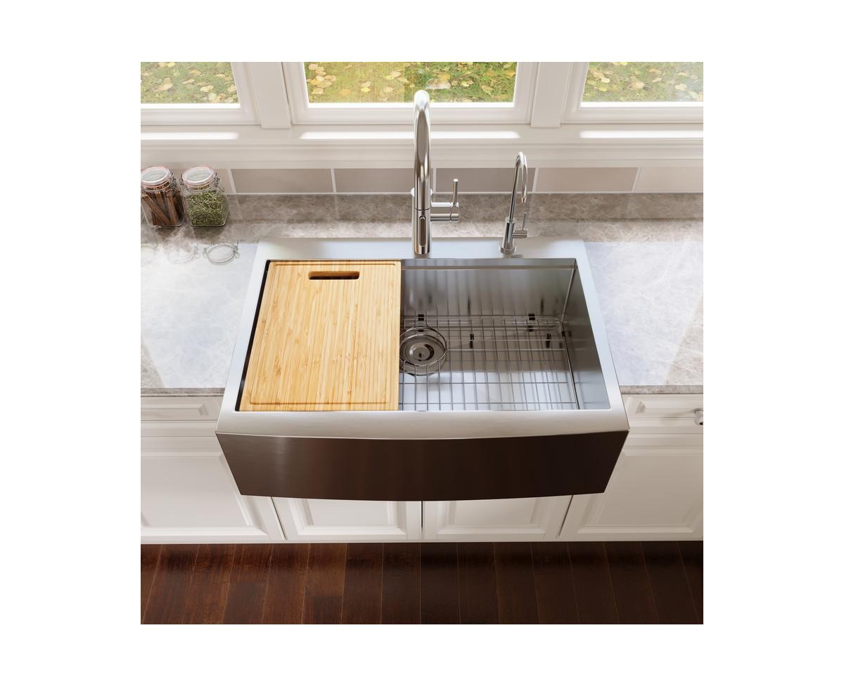 30" L x 22'' W Farmhouse Apron Single Bowl Stainless Steel Kitchen Sink with Accessories - Silver