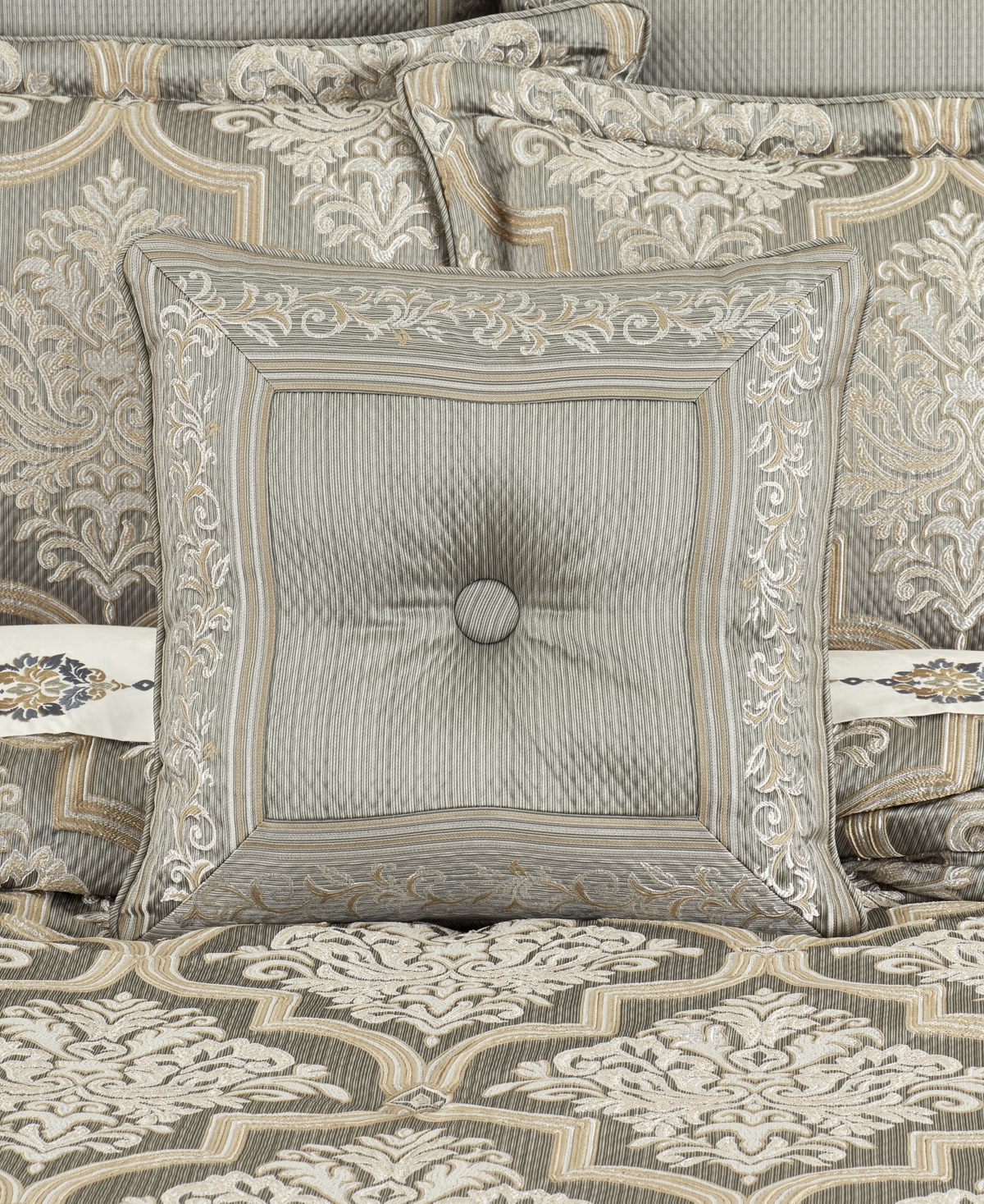 J Queen New York Martina Decorative Pillow, 18" X 18" In Sage