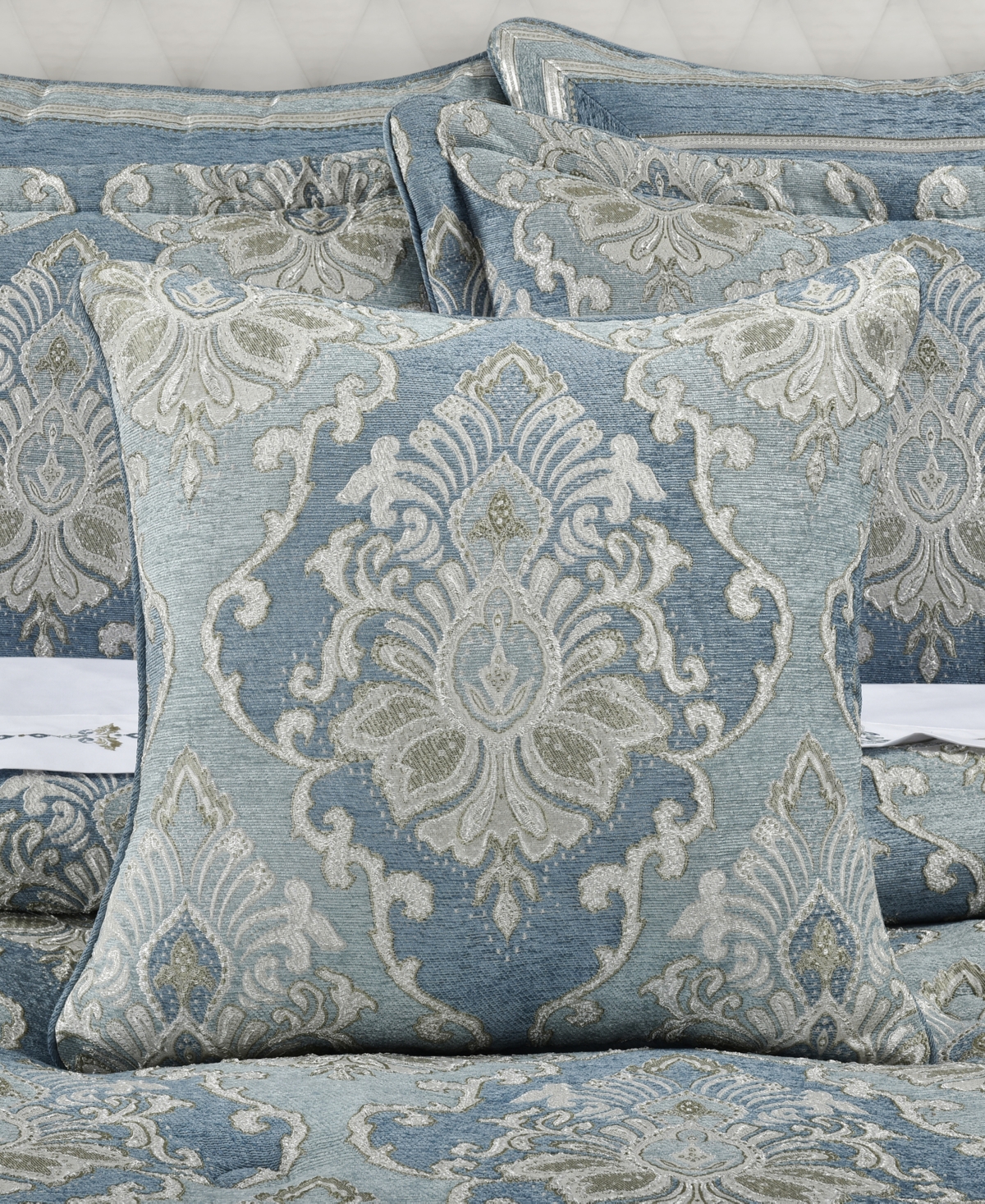 J Queen New York Celtic Decorative Pillow, 20" X 20" In Spa