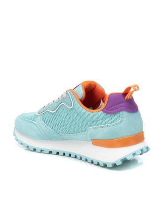 Women's Casual Sneakers