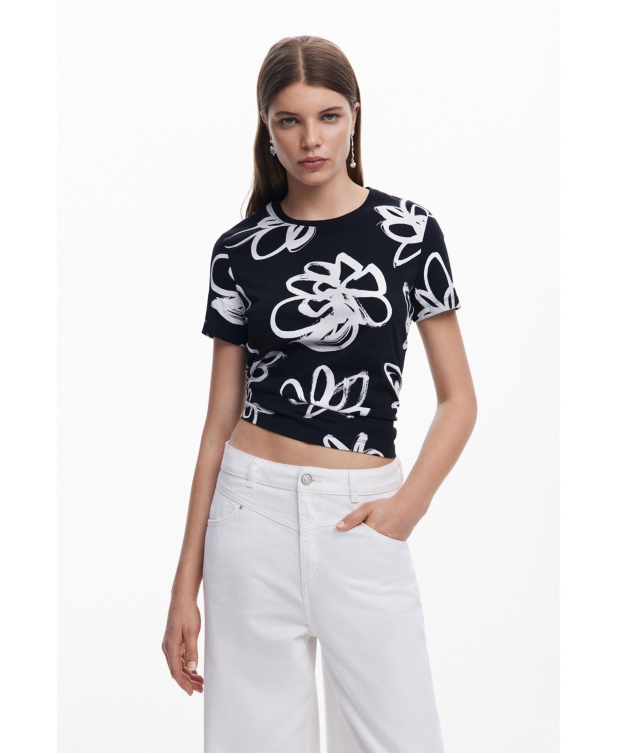 Women's Large flower T-shirt - Black