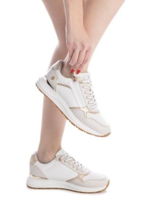 Women's Casual Sneakers