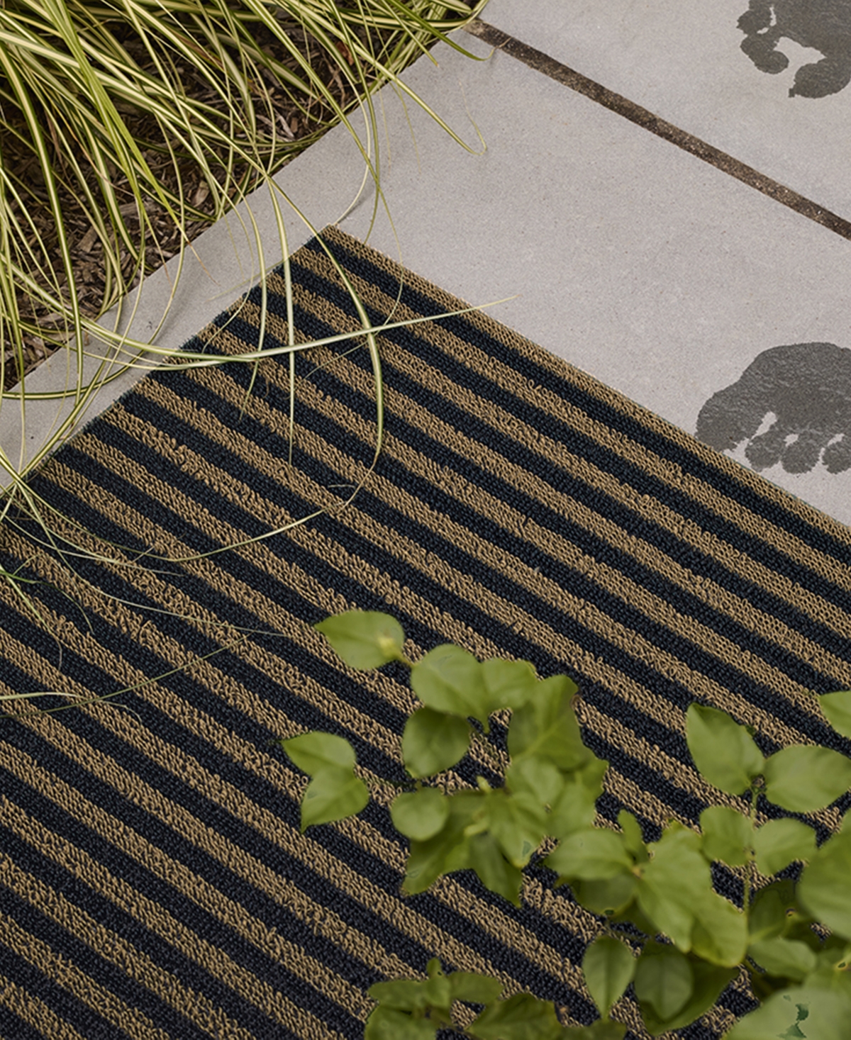 Chilewich Breton Stripe Shag Utility Mat, 24" x 36"