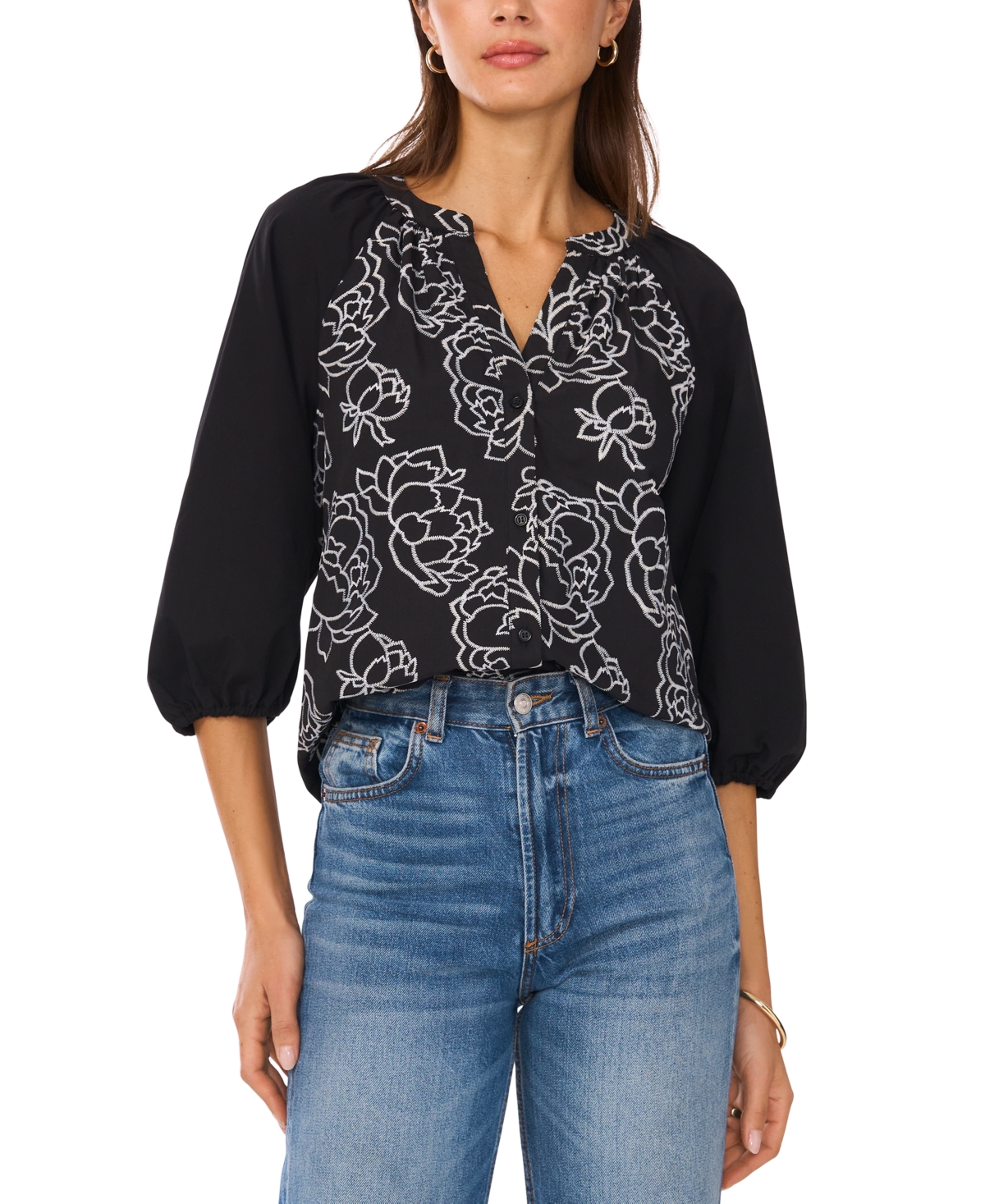 VINCE CAMUTO WOMEN'S RAGLAN-SLEEVE EMBROIDERED BUTTON-FRONT TOP 