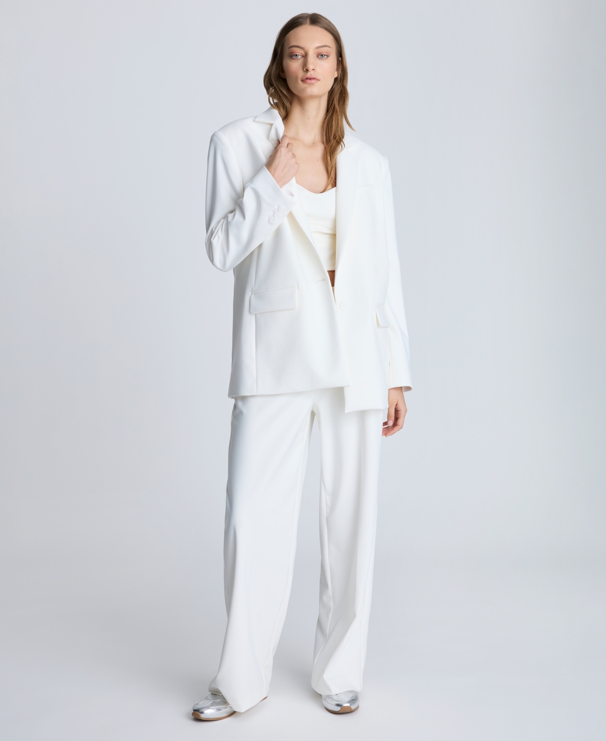 Kenneth Cole Balance Stretch One Button Boyfriend Jacket In Pure White