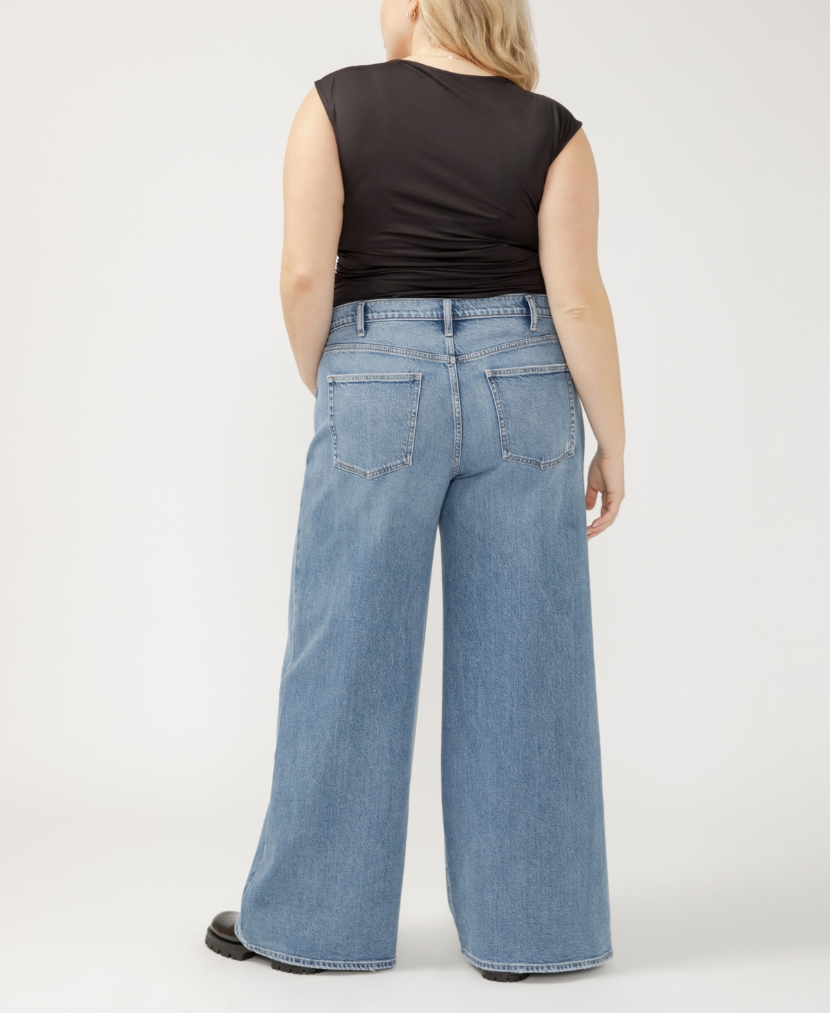 Shop Silver Jeans Co. Plus Size Highly Desirable High Rise Ultra Wide Leg Jeans In Indigo