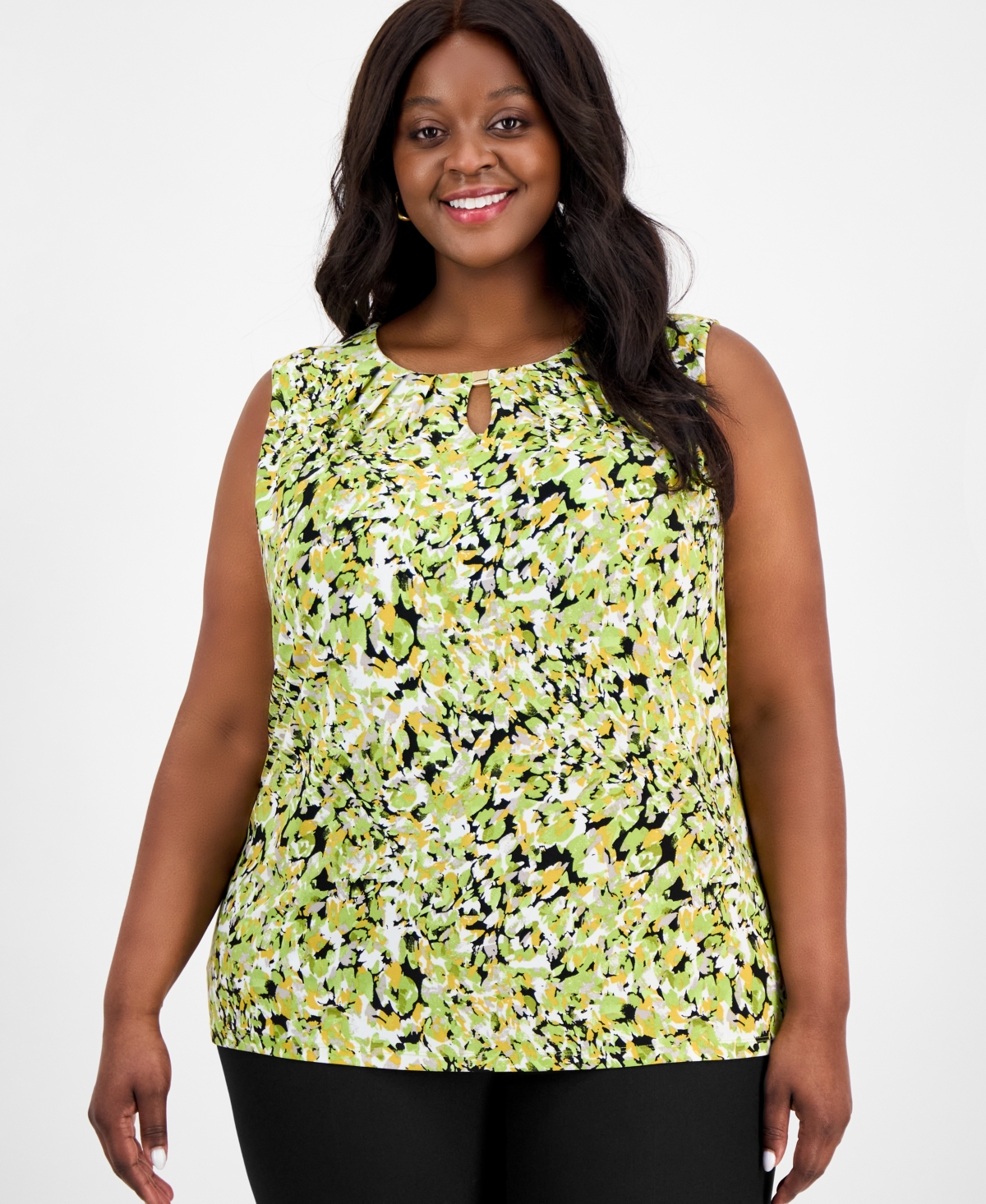 Plus Size Printed Sleeveless Keyhole Blouse - Kiwi Multi