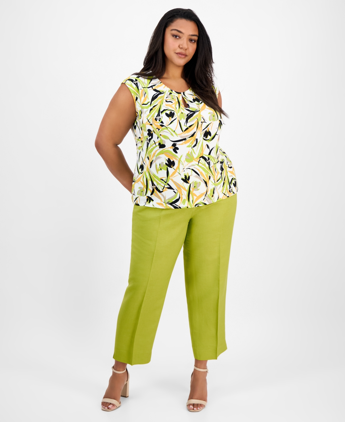 Kasper Plus Size Printed Keyhole-neck Sleeveless Top In Lily White Multi