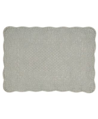 Charming Quilted Placemat, Set of 4