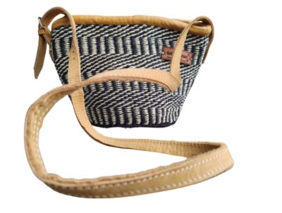 Small Balance Handcrafted Sisal Straw Crossbody Bag