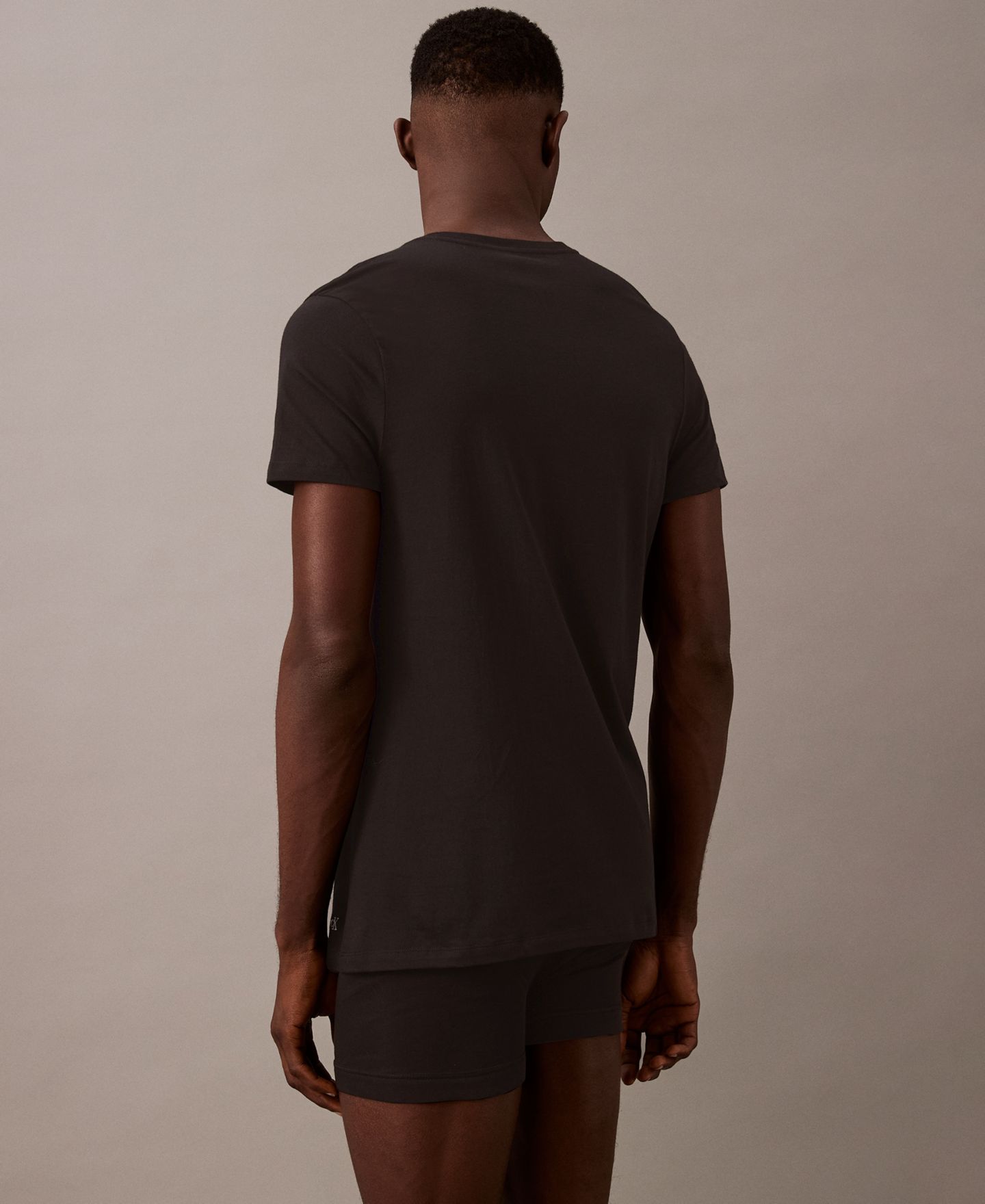 Мужские футболки Calvin Klein 5-Pack Cotton Classics V-Neck T-Shirts, цвет: Чёрный — фото 4