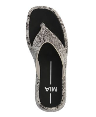 Women's Pamelia Thong Round Toe Sandals