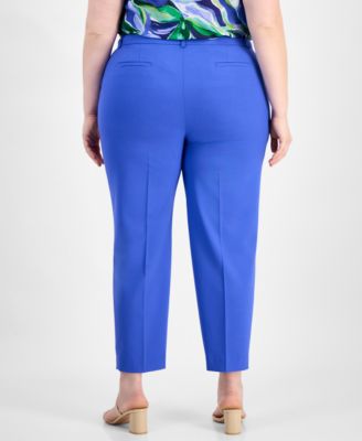 Plus Size Classic Ankle Pants