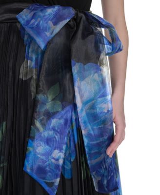 Women's Mixed-Media V-Neck Sleeveless Pleated Gown