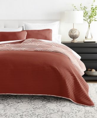 Scallop Reversible 3-Pc. Lightweight Quilt Set, King/California King