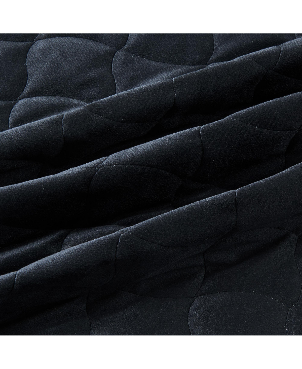 Linery & Co. Velvet Solid Quilt Set