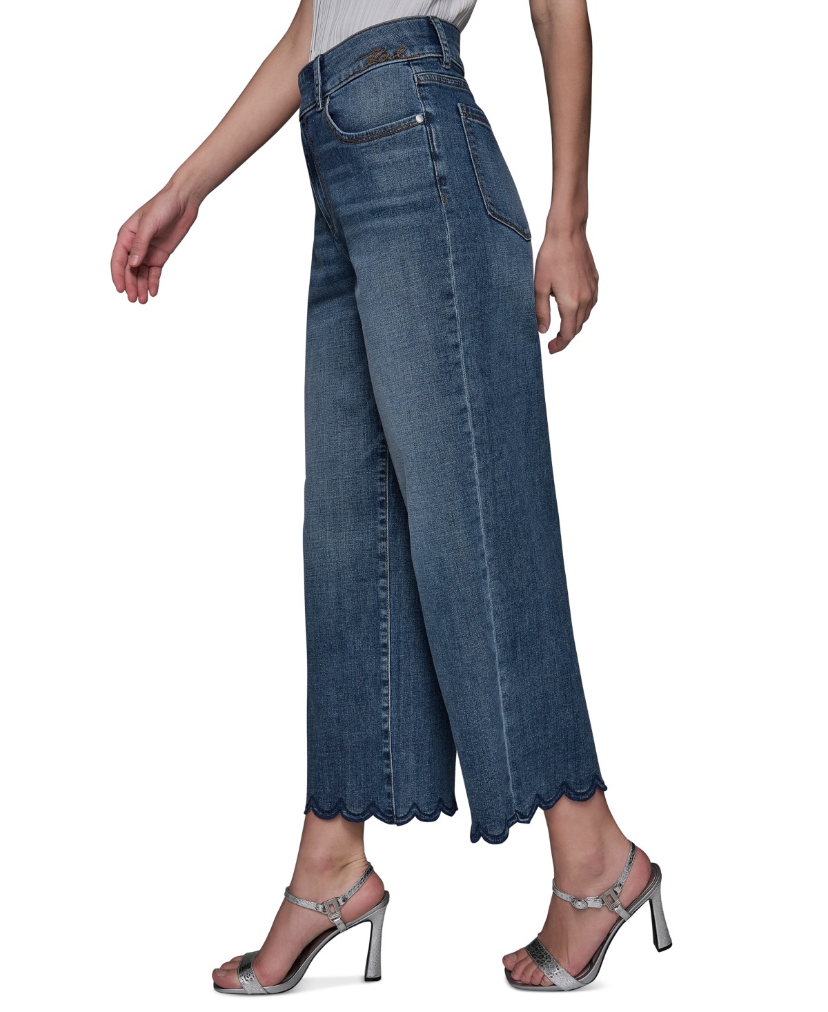 Женские KARL LAGERFELD PARIS Petite Scalloped Button Mid-Rise Jeans — фото 4
